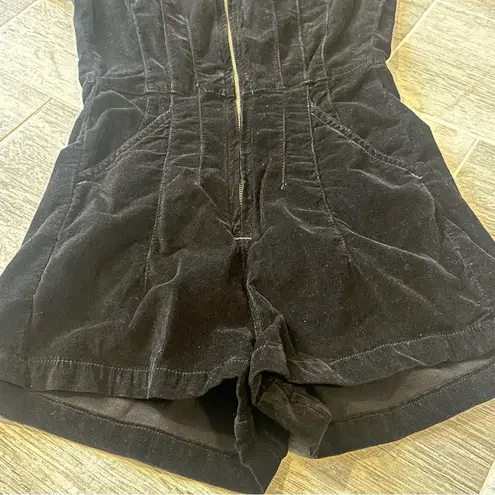 We The Free Free People  Jayde Cord Shortsuit Black Corduroy
Romper Size XS