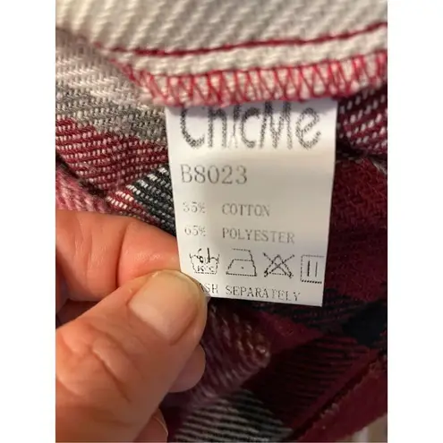 Chicme Burgundy and White Plaid Long Sleeve Women’s Button Down Flannel Size Med Red