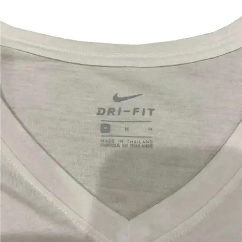 Nike  Dri Fit Oregan Ducks‎ Women’s Short Sleeve T-shirt Size M