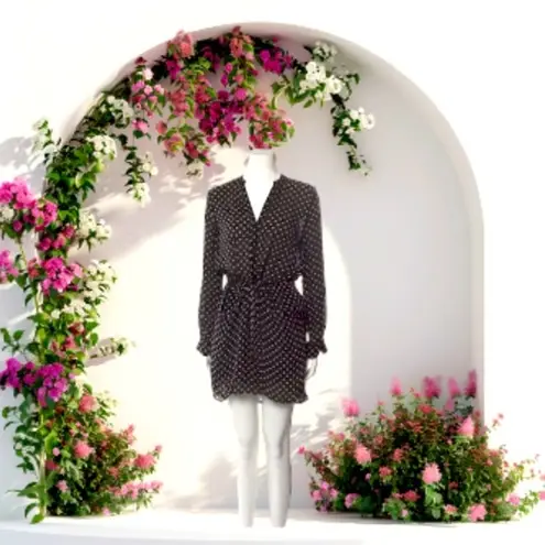 Intermix pocket dot Mini dress size small