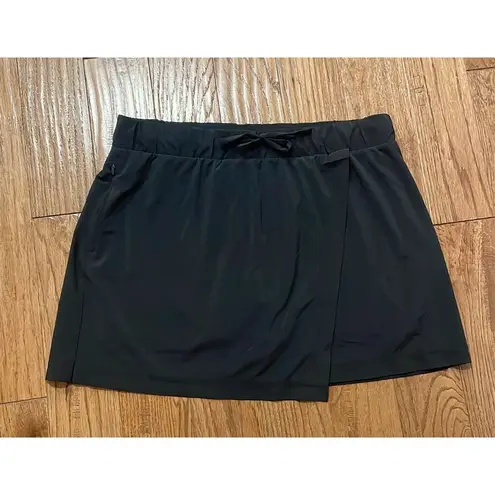 All In Motion  black drawstring athletic skort