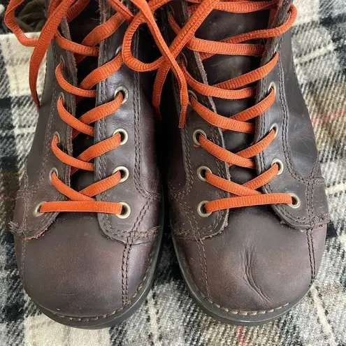 American Eagle NOS Vintage 90s  Brown Leather Boots Lug Sole 9