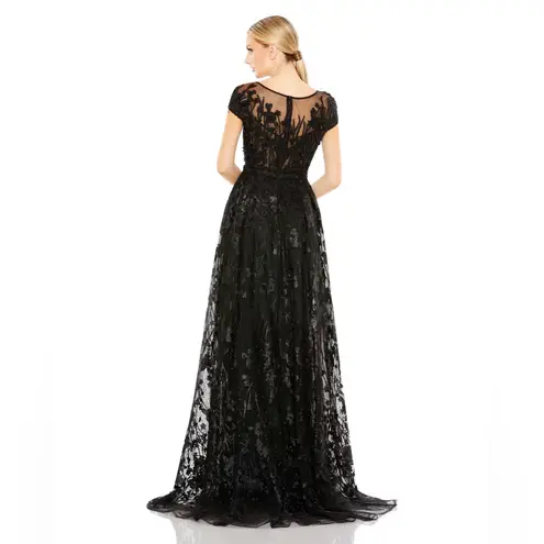 Mac Duggal Mac Duggal Embellished Floral Cap Sleeve A Line Gown Black 20405- NwT