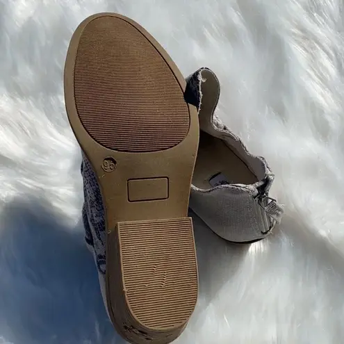 Very G Point Leopard Print Colorblock Ankle Boots Size 9.5 A11