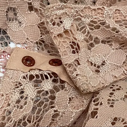 Topshop NWT  Lace Plunge Bodysuit 8