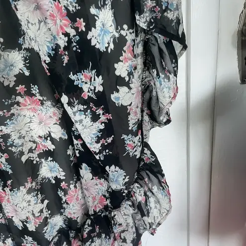 Melrose and Market front dressy or casual Kimono coverup with floral pattern