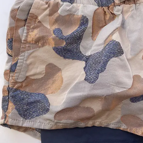 Koral Activewear women’s Sand damask running athletic gym shorts size S small