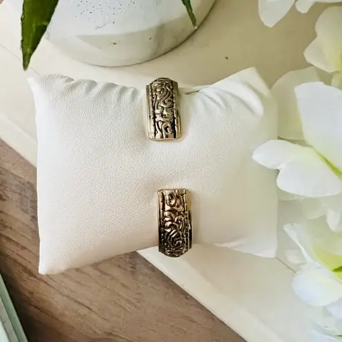 Collezio Gold Cuff Watch