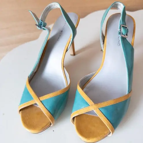 Bandolino y2k turquoise and yellow sling back pumps with open toe