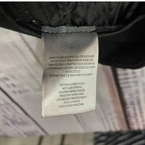 Van Heusen Van Huesen Modern Fit Pants Womens 4 Black Extensible Stretch 25.5 Inseam