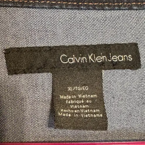 Calvin Klein  Women's Dark Blue Jean Jacket Stretchy size XL