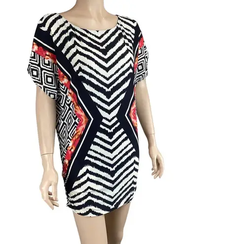 Carmen Marc Valvo  Swimwear Cover-Up Dress Size XS/S Geometric &‎ Abstract Print