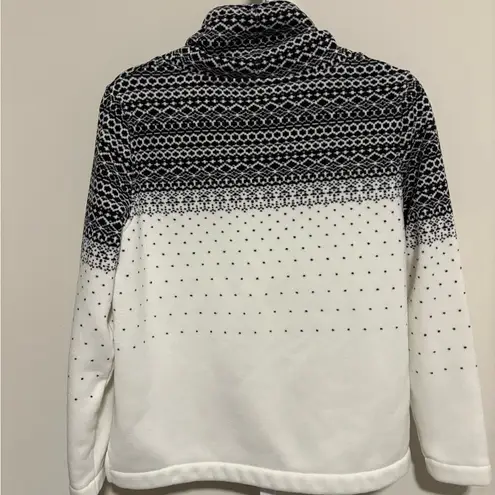 Vineyard Vines  Black and White Women's Sweater thumbnail 3