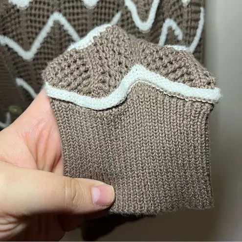 Andree by Unit Women’s Plus V-Neck Cardigan Loose Weave Chevron Stripe Brown 1X