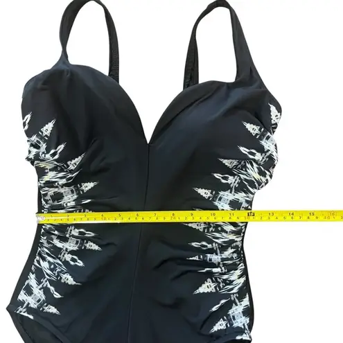 MiracleSuit Labyrinth Temptress Black Swimsuit Womens No Tag Size Resort Island