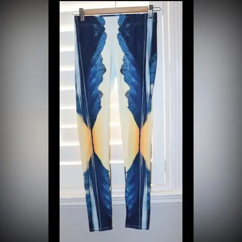 AVALON7 Grand Tetons Reflections Long Leggings Designed by Rob Kingwill Wyoming Blue
