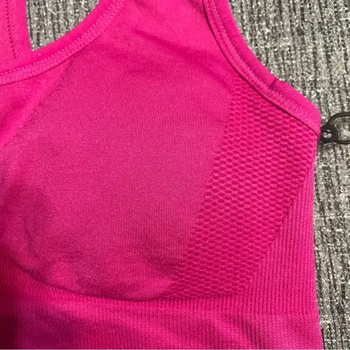Calvin Klein Performance Medium Impact Sports Bra Pink