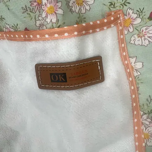 Kitchen Floral Apron for Women with Towel Pocket Chef Bakers Apron for Cooking