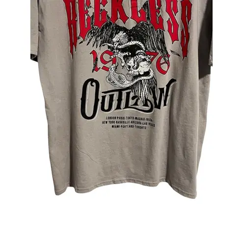 Charlotte Russe  T Shirt Women's XL Gray Moonlight Tour Graphic T-Shirt Casual