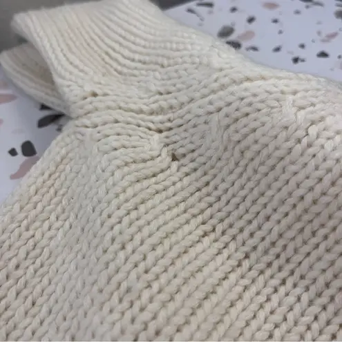 Vintage 60s Tarni Wool Knit Sweater Beaded Floral Eyelet Trim Cream 38 Size undefined