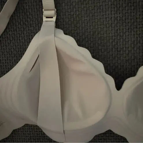 Momcozy Jelly Strip Seamless Wireless Nursing & Maternity Bra Cream S Ajustable - Image 6