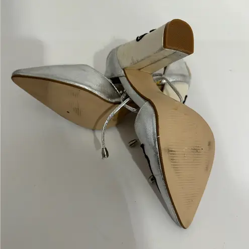 Cape Robbin Metallic Silver Block Heel Patches Flamingo Rainbow Sandals Size 8