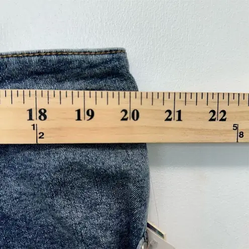 Tinseltown NWT Denim High Rise Flare Leg Jeans Size 20W Blue Medium Wash Fringe