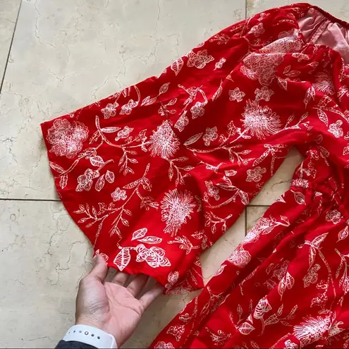 No Name NWOT Red/White Short Sleeve Dress L Red Size L