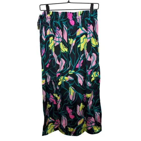 VERO MODA Ulina Floral Wrap Skirt - Black Tropical S