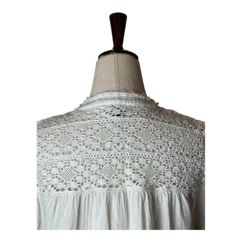 Frye  Shirt Women Medium White Cotton Lace Crochet Raw Trim Cap Sleeve Top Boho
