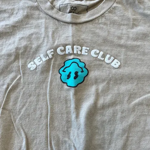 Unisex Red Eight Beige/Tan Short Sleeve Tshirt