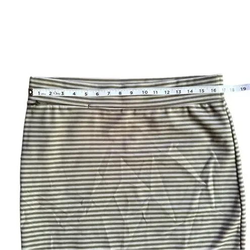 Krass&co Toad Transita Skirt Sage Green Gray Stretch Size Small Stretchy