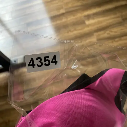 VS Sport Womens 36DDD Pink Full Coverage Wire Bra Supportive Band Run Workout Size undefined