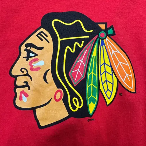 Fanatics NWT Chicago Blackhawks Shirt Womens M V Neck NHL Short Sleeve Hockey