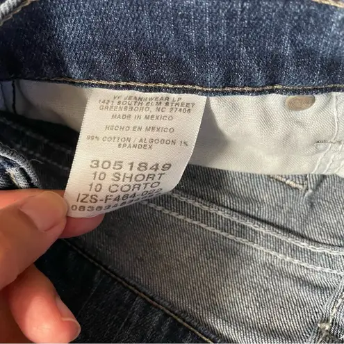 Lee Vintage  Relaxed Straight Leg Medium-Dark Wash Blue Jeans GUC Size 10 Short