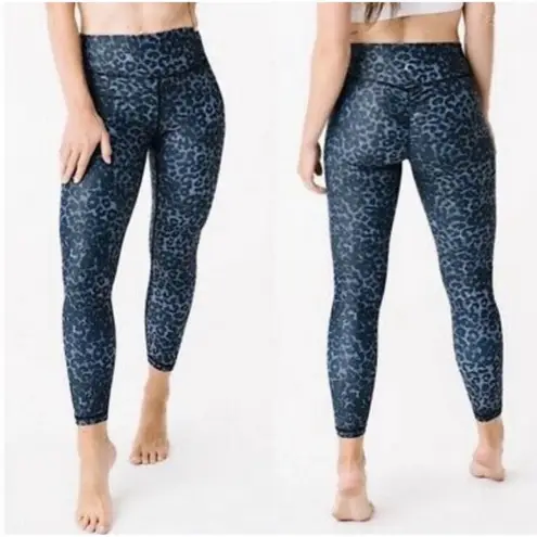 Zyia Stone Leopard Scrunchy Light n Luxe 7/8 24” Leggings 8-10