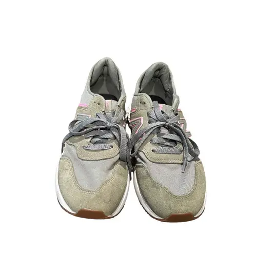 New Balance  Womens Fresh Foam X70 V1 WSX70OF1 Green Running Sneaker Shoes Size 8