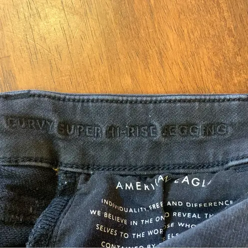 American Eagle  jeans size 00 black curvy super high rise jeggings next level