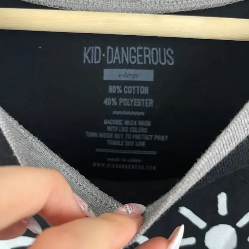 Kid Dangerous "The Sun, The Sand, and a Drink in My Hand" Black White Grey Summer Graphic Tee