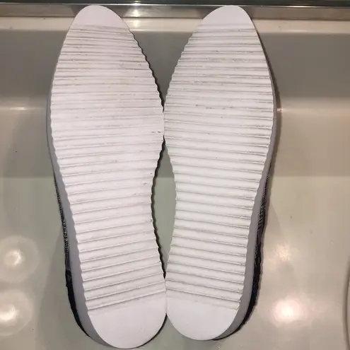 Karl Lagerfeld Paris Women’s Carly Plaid Fabric Floral Embroidered Slip-On Shoes