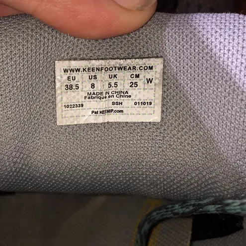 Keen running shoes teal and gray konnectfit size 8 gym shoes workout shoes