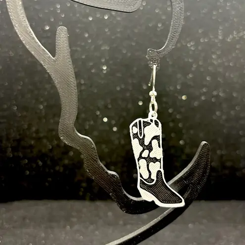 Cowboy Boot Earrings in Black and White