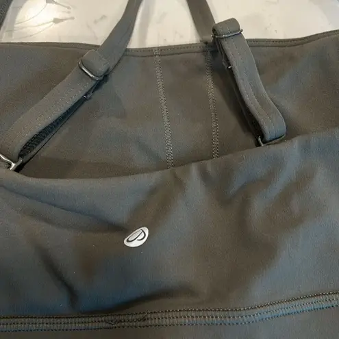 CRZ Yoga SOLD Butterluxe Adjustable Strap Sports Bra, Black, small, NWT