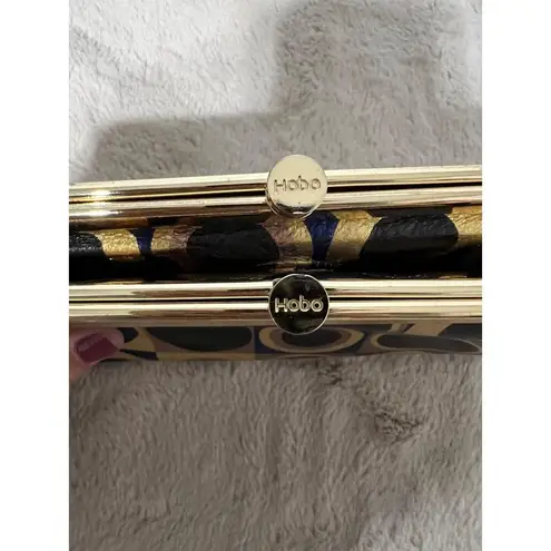 Hobo Wallet Womens Size Geometric Circle Pattern Black Gold Clasp Modern Chic