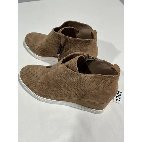 Woman’s L Paolo 9m Tan Suede Wedge Sneaker Ankle Bootie Brown Size 9