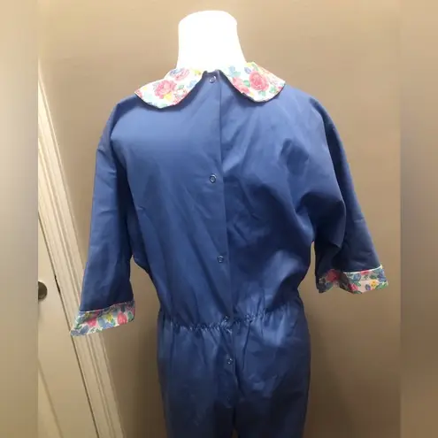 Very Vintage Azure Blue Jumpsuit Like New Size Large
