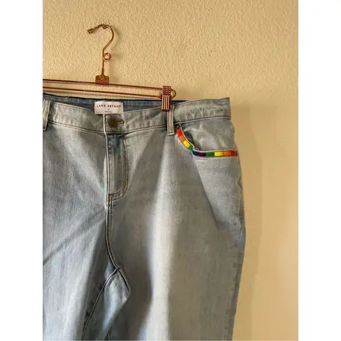 Lane Bryant  rainbow embroidered mid rise boyfriend capri size 18