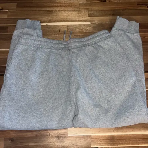 FILA  Joggers Size Large