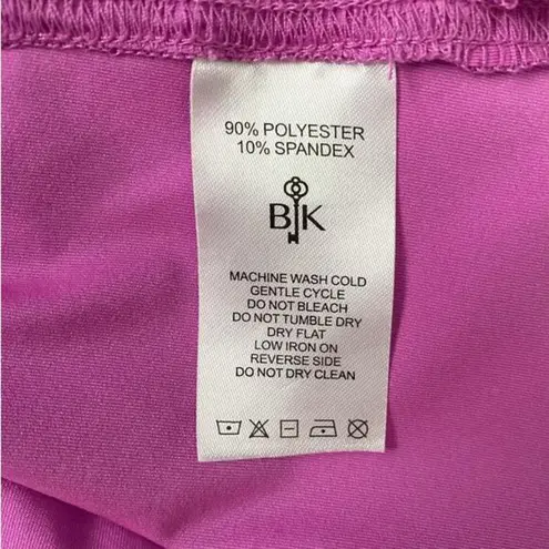 BELYN KEY White Iris Black Colorblock Sleeveless Golf Shirt