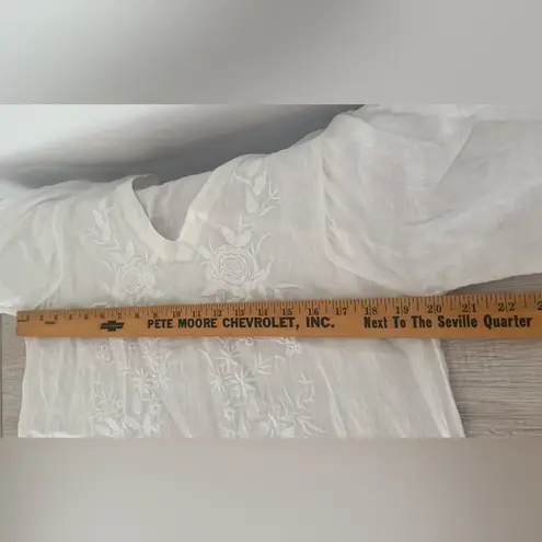 Karyn Seo Roxy Tonal Floral Embroidered V